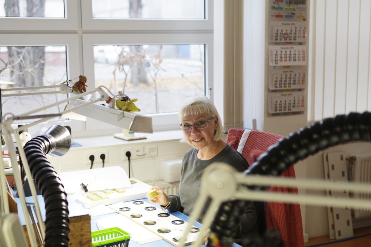 ADAM Audio, Berlin, Germany: handmade production of the X- and S-ART-tweeter.