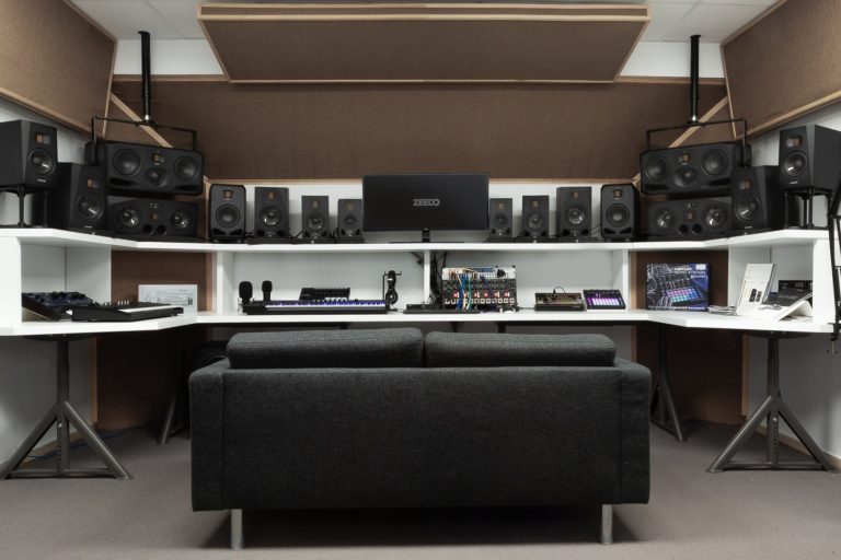 ADAM Audio Authorized Listening Center, Zeedo, Romania